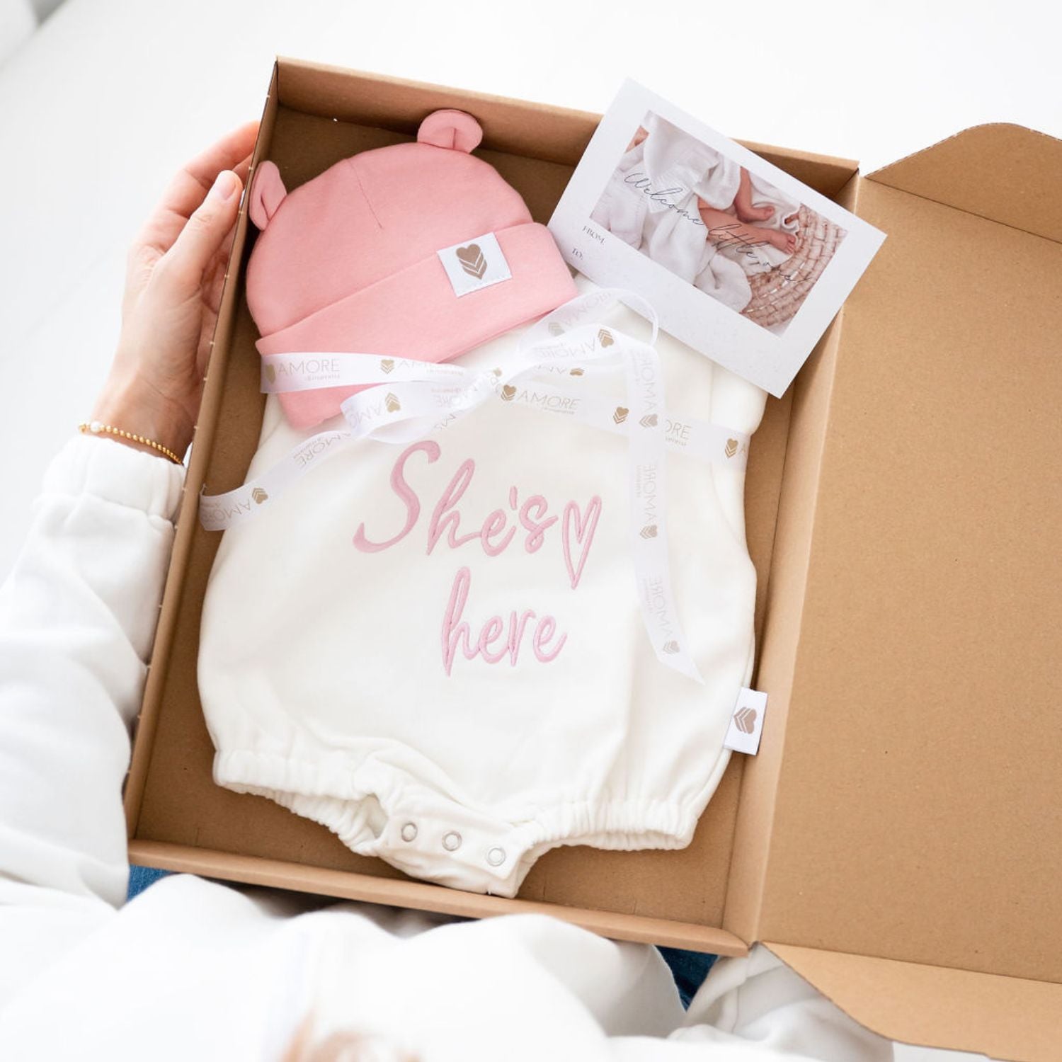 He/She Is Here poklon paket